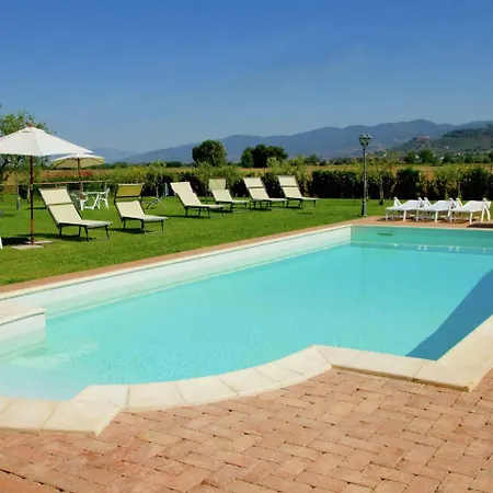 Splendid Farmhouse In With Swimming Pool